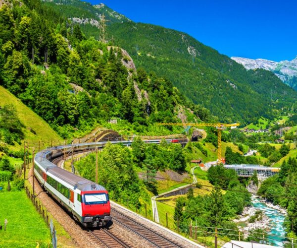 These Are The Top 5 Destinations For Unforgettable Train Journeys in Europe