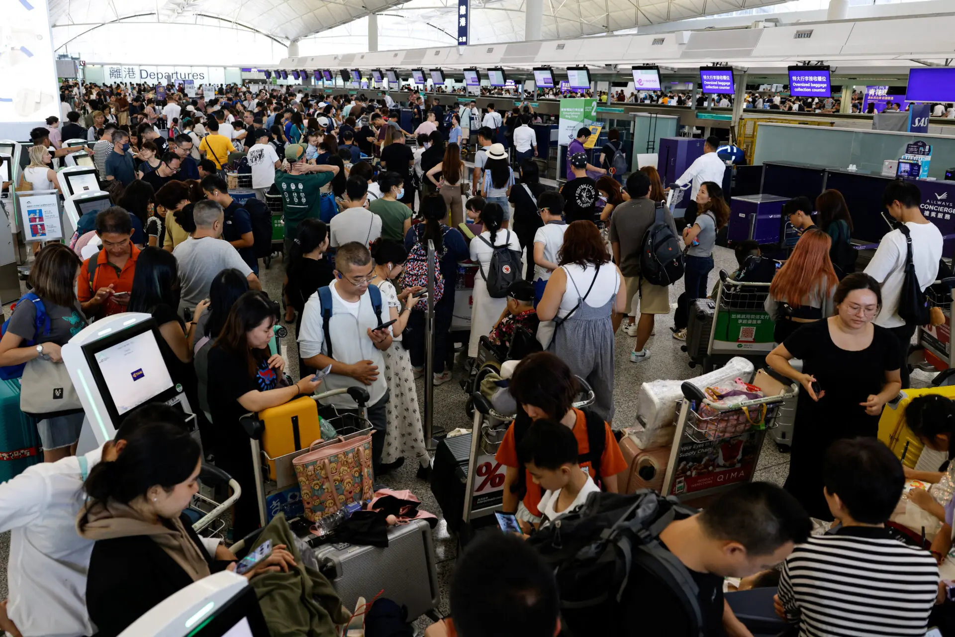 Will air passengers affected by the 19 July outage receive any compensation?